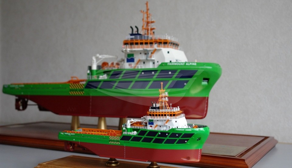 tugs